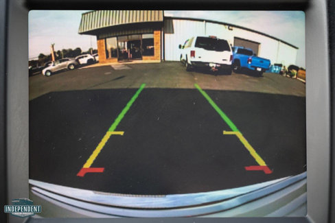 Used 2011 Chrysler 300 C image 29
