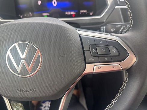 Certified 2024 Volkswagen Tiguan S image 9