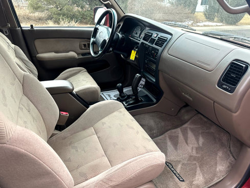 Used 2002 Toyota 4Runner SR5 image 24