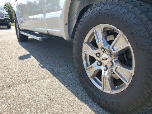 Used 2016 Ford F150 Lariat w/ Equipment Group 502A Luxury image 36