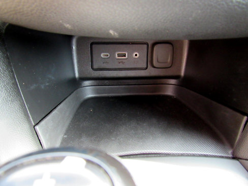 Used 2020 Chevrolet Equinox LT image 18