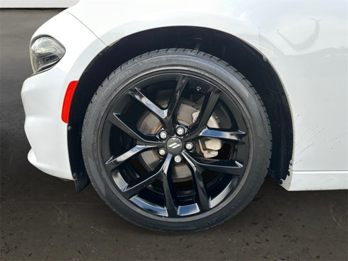 Used 2023 Dodge Charger SXT w/ Blacktop Package image 10