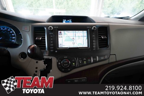 Used 2013 Toyota Sienna Limited image 17