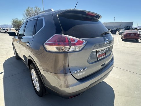 Used 2014 Nissan Rogue SV image 8