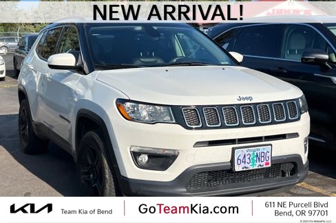 Used 2018 Jeep Compass Latitude w/ Popular Equipment Group image 1