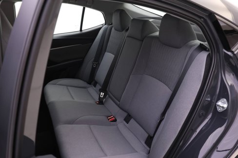 Used 2025 Toyota Camry LE image 10