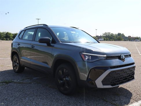 New 2025 Volkswagen Taos S image 7
