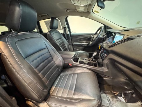 Used 2018 Ford Escape SEL image 24