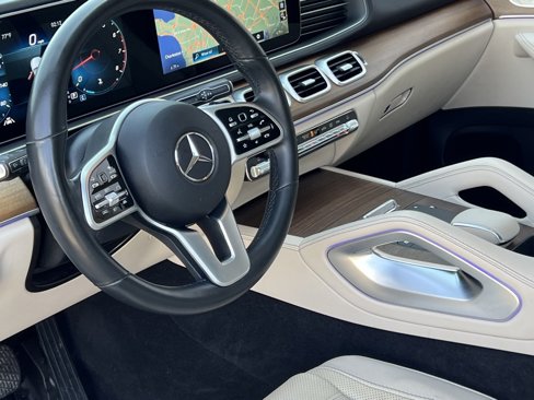 Used 2021 Mercedes-Benz GLE 350 w/ AMG Line Exterior image 33