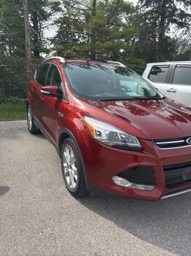 Used 2016 Ford Escape Titanium w/ Equipment Group 301A image 2