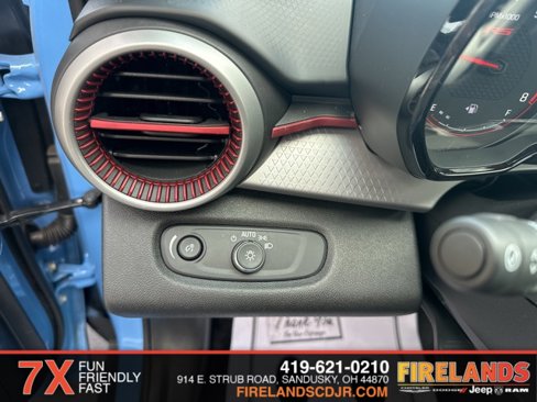 Used 2024 Chevrolet Trax RS image 15