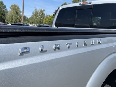 Used 2013 Ford F250 Platinum w/ FX4 Off Road Pkg image 6