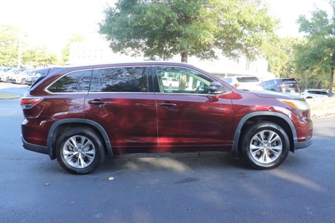 Used 2014 Toyota Highlander XLE image 9