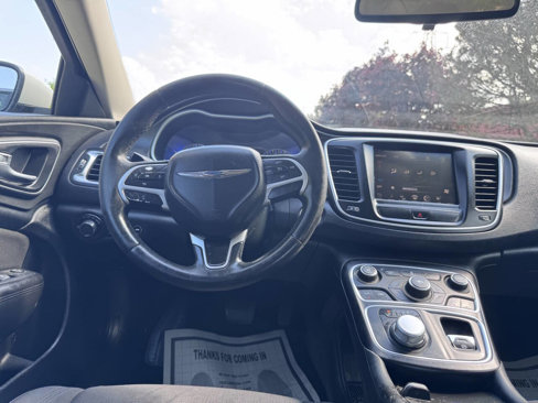 Used 2015 Chrysler 200 Limited w/ Convenience Group image 11