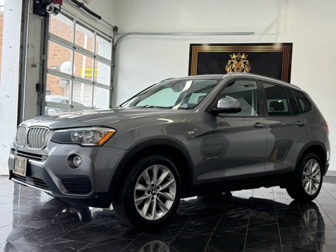 Used 2016 BMW X3 xDrive28i image 3