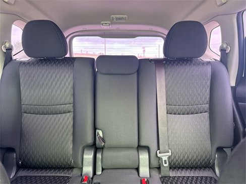 Used 2018 Nissan Rogue S image 29