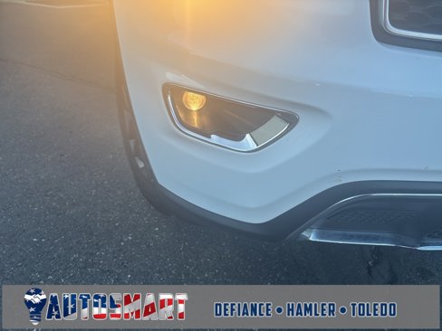 Used 2020 Jeep Grand Cherokee Limited image 16