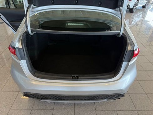 Used 2020 Toyota Corolla SE image 22