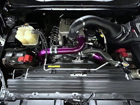 Used 2017 Nissan Titan SV image 24