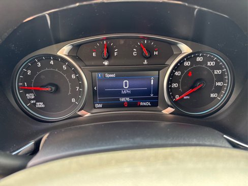 Used 2023 Chevrolet Equinox LT image 22