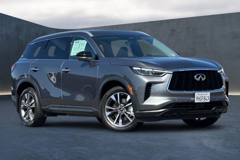 Certified 2023 INFINITI QX60 Luxe image 2