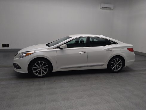 Used 2016 Hyundai Azera image 2