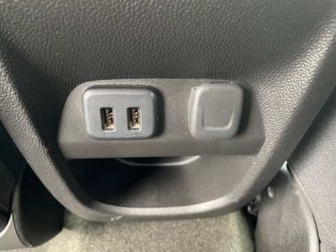 Used 2016 GMC Canyon SLT image 27