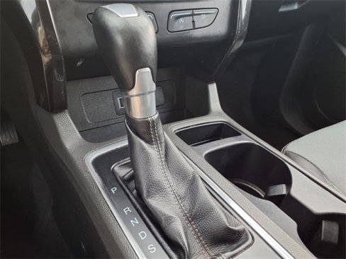 Used 2017 Ford Escape Titanium image 21