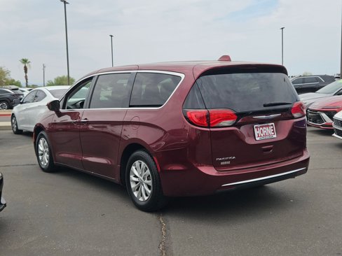 Used 2018 Chrysler Pacifica Touring Plus image 8