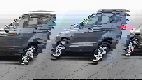 Used 2016 Ford Escape S image 5