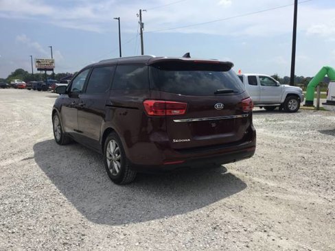 Used 2020 Kia Sedona EX image 5