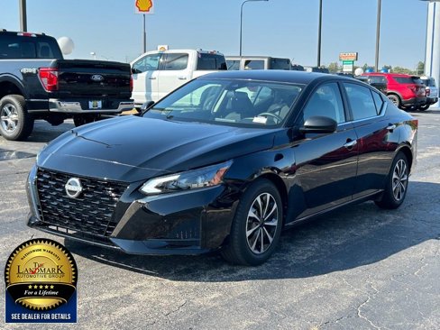 Used 2024 Nissan Altima 2.5 S image 5