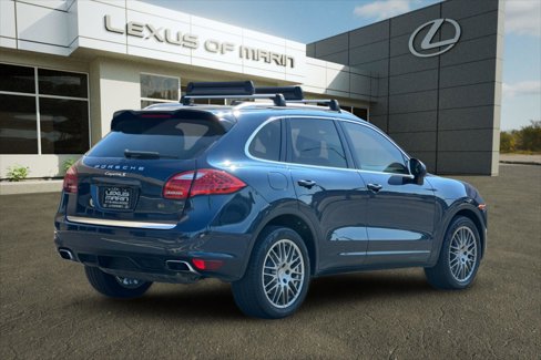 Used 2014 Porsche Cayenne S image 9