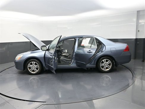 Used 2007 Honda Accord SE image 38