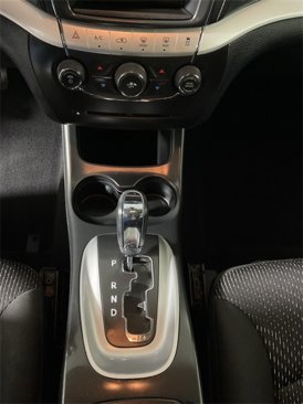 Used 2020 Dodge Journey SE w/ SE Popular Equipment Group image 26