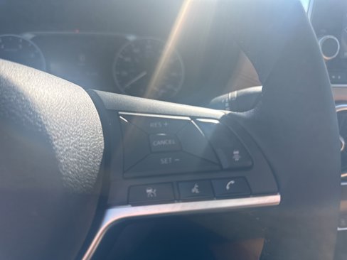 New 2024 Nissan Sentra SV w/ SV Premium Package image 12