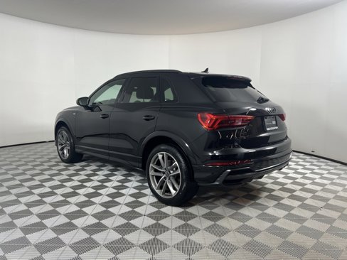 Certified 2022 Audi Q3 2.0T Premium Plus w/ Premium Plus Package image 5