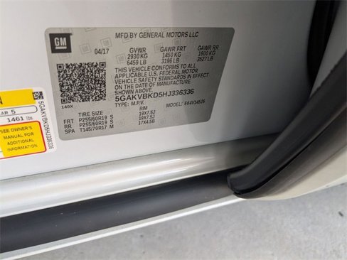 Used 2017 Buick Enclave Leather image 27