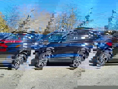 Used 2021 Ford Escape SEL w/ Technology Package image 9