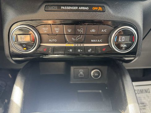 Used 2021 Ford Escape SEL image 33