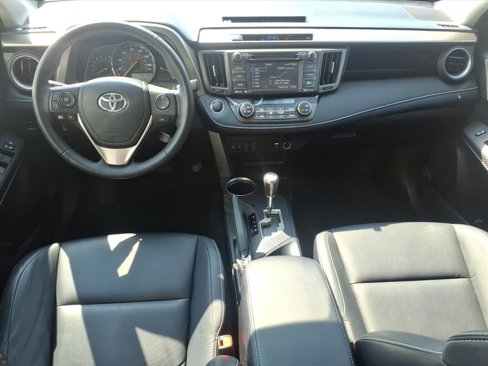 Used 2015 Toyota RAV4 Limited image 9