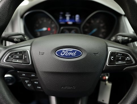 Used 2017 Ford Focus SE image 10