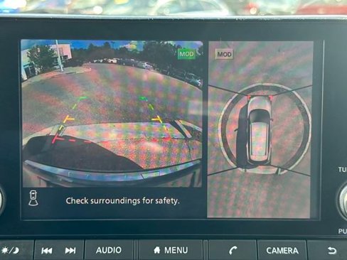 Used 2021 Nissan Rogue SV image 17