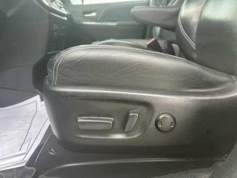 Used 2016 Toyota Sienna SE Premium image 23