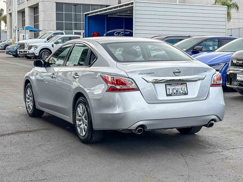 Used 2015 Nissan Altima 2.5 S w/ Power Driver Seat Package image 7
