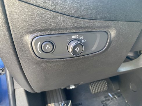 Used 2022 Chevrolet Equinox LT image 24