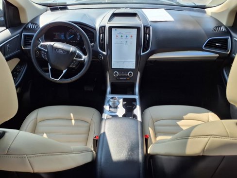 Certified 2022 Ford Edge SEL w/ Convenience Package image 18