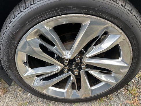 Used 2017 Lincoln MKX Reserve w/ Driver Assistance Package image 6