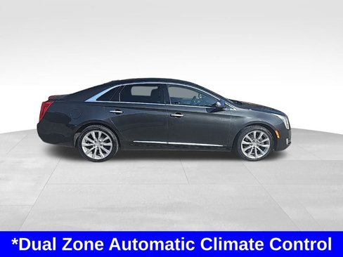 Used 2016 Cadillac XTS Luxury image 4