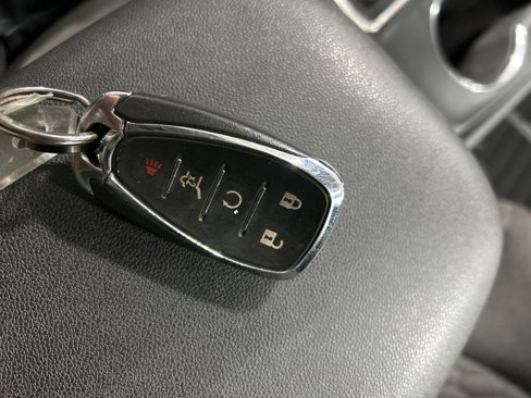 Used 2019 Chevrolet Equinox LT image 34